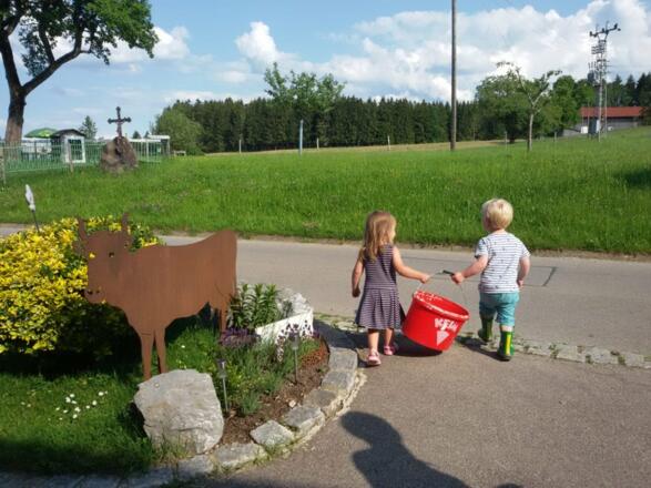Grasernte für die Hasen