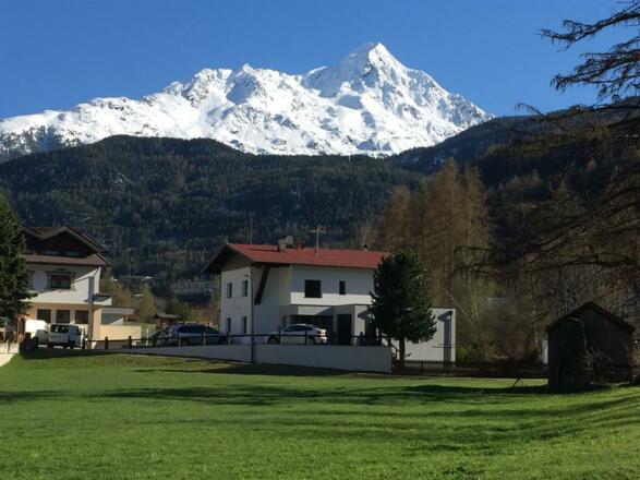 Außenansicht/Frühjahr