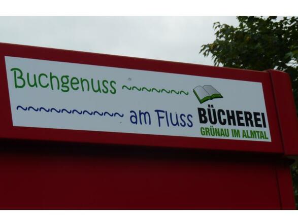 Buchgenuss am Fluss