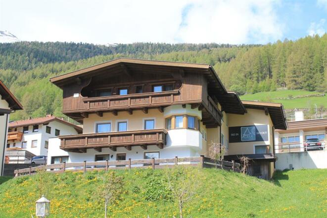 Alpen Juwel am Fuße des Gaislachkogls