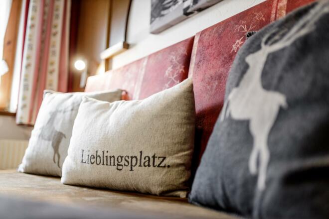 AltesHolzhaus-byRudiWyhlidal--0056