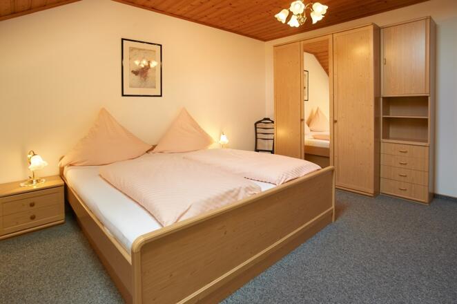 Schlafzimmer Ferienwohnung Nr. 6 Haus Sabine