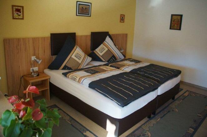 Schlafzimmer (Boxspringbetten)