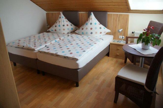 Schlafzimmer (Boxspringbetten)