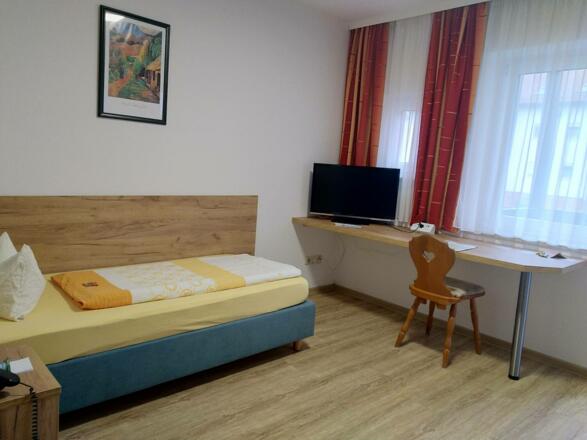 EinzelzimmerBeispiel