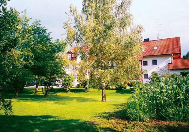 Ferienwohnungen Kirchner Bad Gögging Liegewiese