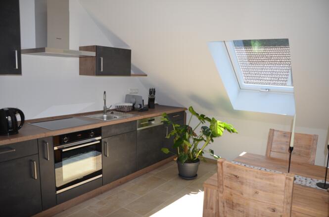 Küche mit Essbereich