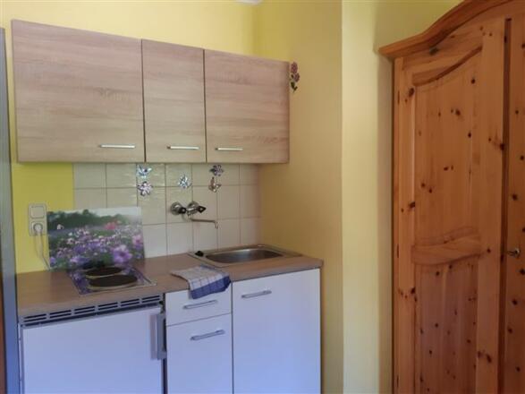 FW im Bauernhof, Küchenblock