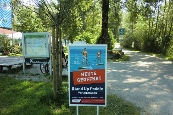 Am Strandkiosk Rimsting - Hinweis: Standup Paddle und Radtankstelle