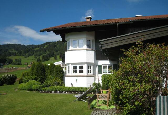 Dreimädelhaus im Sommer | 4