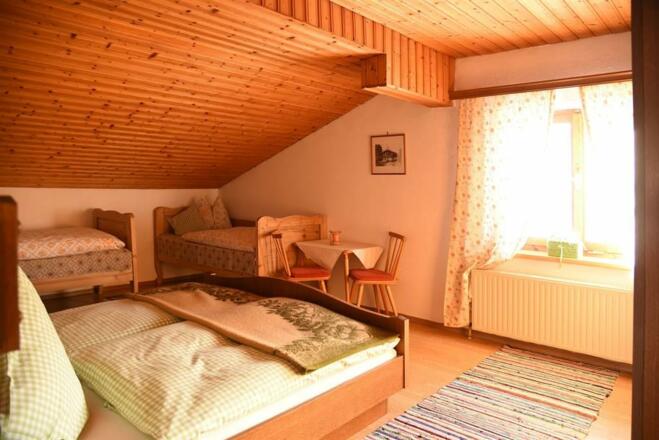 Schlafzimmer Lammertal