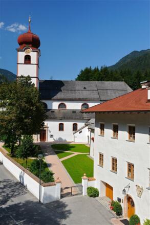 Basilika Mariathal Sommer