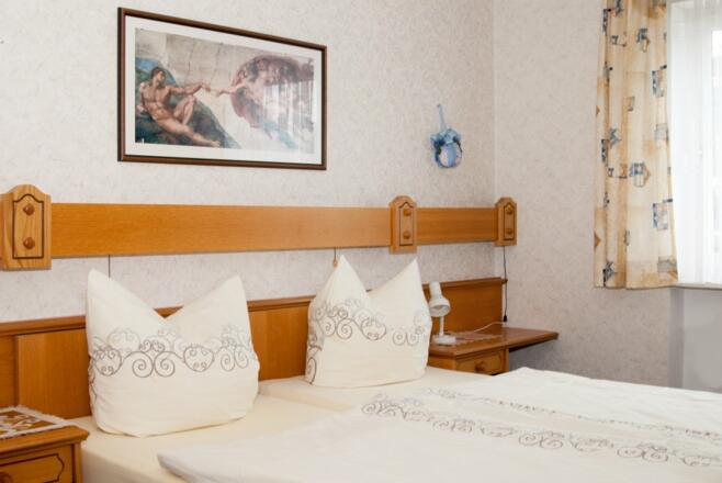 Schlafzimmer - Wohnung mit Balkon