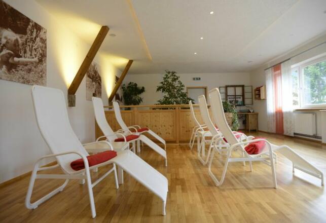 Ruheraum mit Bergblick