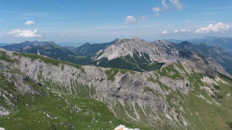 Vom Gorfion: Fürstin-Gina-Weg Sonntag, 29. Juli 2018 14:44:21