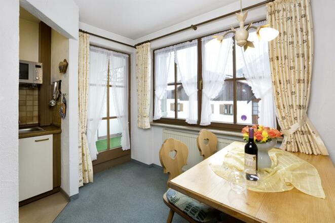 FEWO Alpenrösle - Essplatz