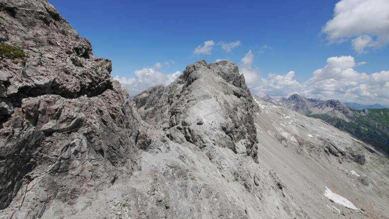 Abstieg in die Socktalscharte aus Richtung Steinschartenkopf
