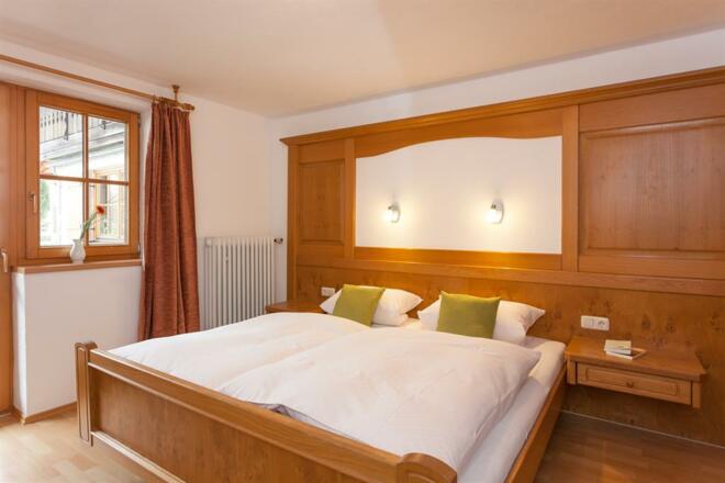 Schlafzimmer - Ferienwohnung Nagelfluh