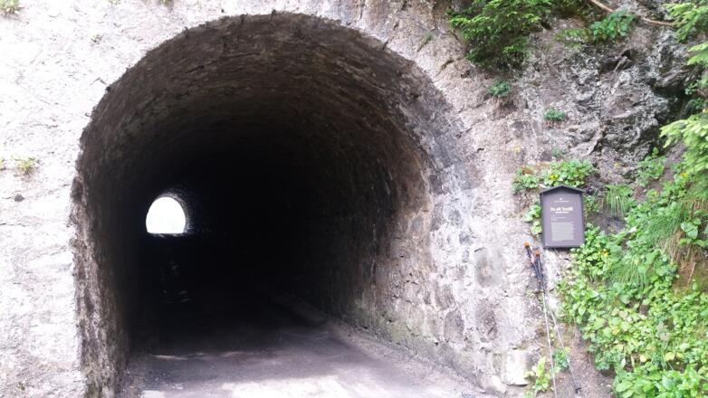 Ds alt Tonäll - Das alte Tunnel von 1867.
