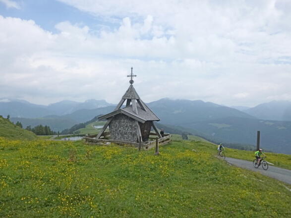 Kapelle am Anstieg zum Park bzw. zur Steinplatte