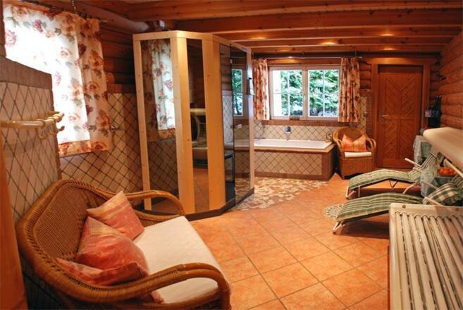 Infrarotkabine im Saunabereich