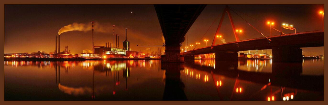 voestalpine Stahlwelt Nacht (c) LinzTourismus-Röbl.jpg