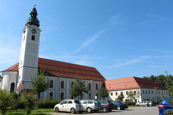 Klosterkirche St. Michael des Kloster Attel