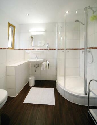 Badezimmer - Ferienwohnung Nagelfluh