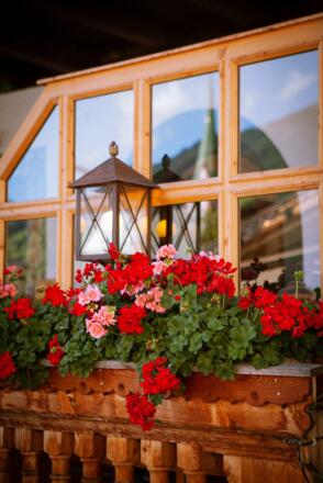 Blumenbalkon Zur Post Alpbach
