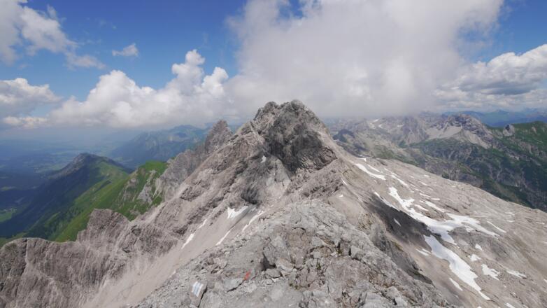 Blick vom Bockkarkopf auf Hochfrottspitze, Mädelegabel und Trettachspitze