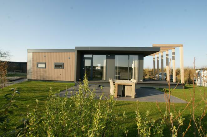 Neue Panorama Chalets am Campingplatz