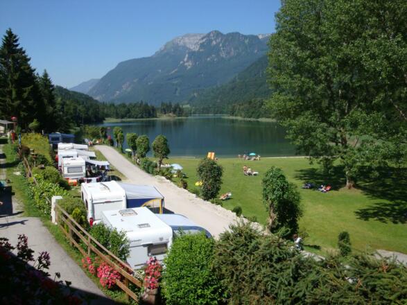 Camping Seehof mit Blick auf den Reintalersee