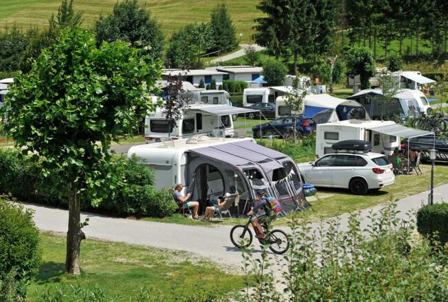 Campingplatz im Grünen am Reinatalersee
