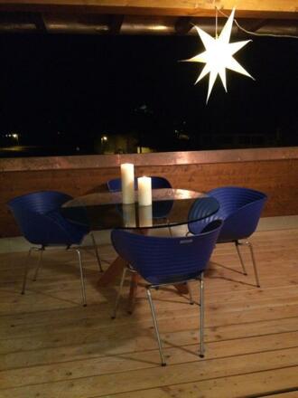 Balkon_mit_Schlossblick___Bergblick