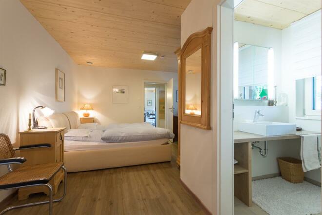 extra Zimmer mit eigenem Bad