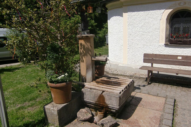 Brunnenkapelle zum Heiligen Leonhard in Bad Leonhardspfunzen
