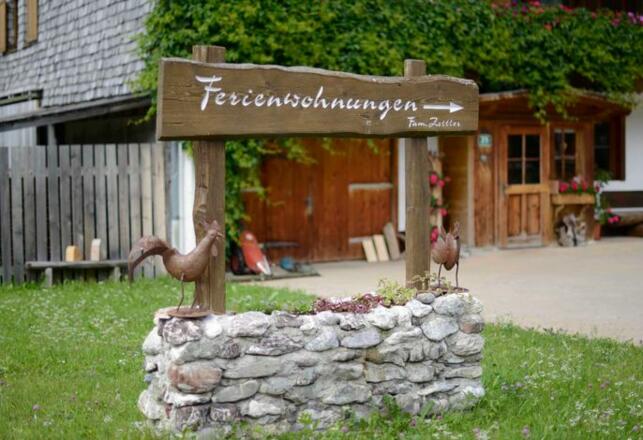 Aussenansicht im Sommer