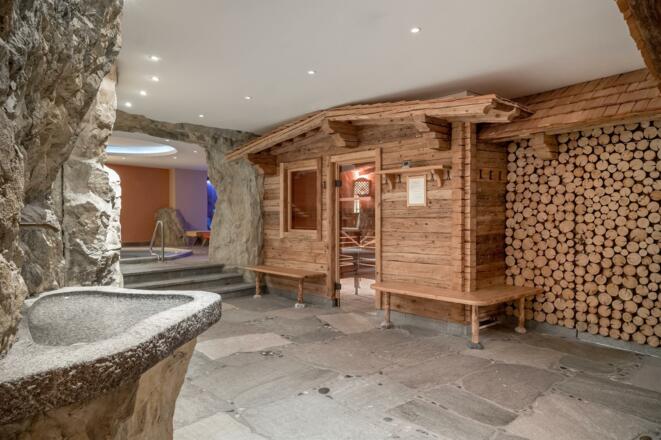 Alpine Sauna Welt