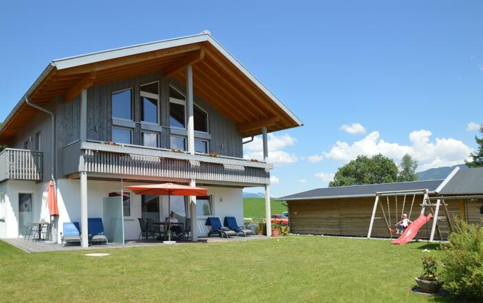 Haus_mit_Schaukel3_1600