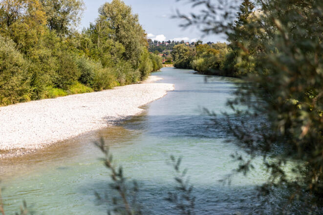 Die breite Losiach bei Ohlstadt