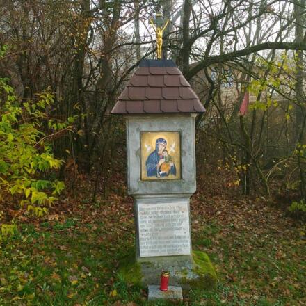 Sindlbach: Mariendenkmal