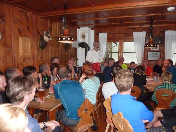 Abendliche Alpinberatung - Consultazioni alpini serali