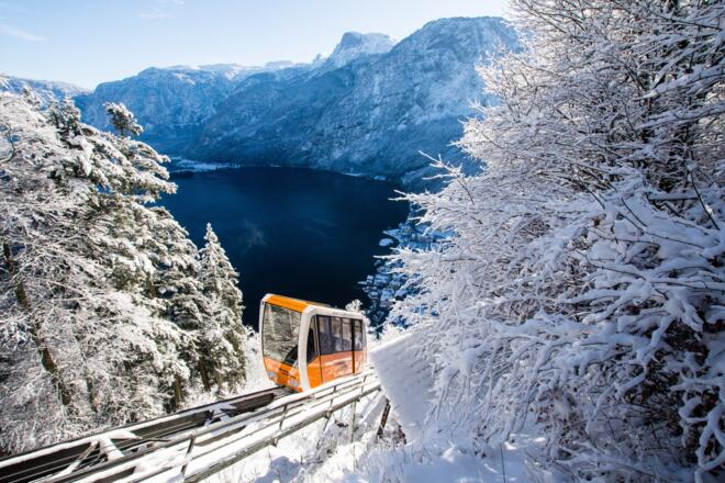 Salzbergbahn in Hallstatt Lahn zu den Salzwelten