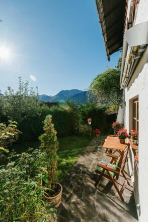 Bergblick aus dem Garten