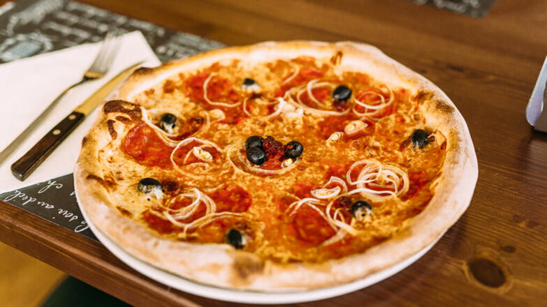 da-charly-pizzeria-steinbach-am-atterse-pizza