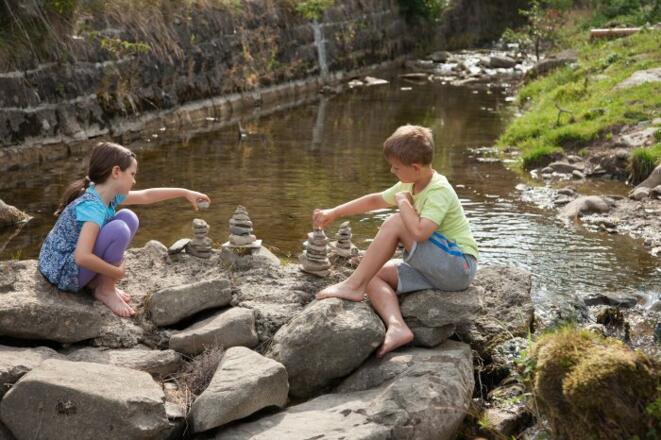 in der Natur spielen