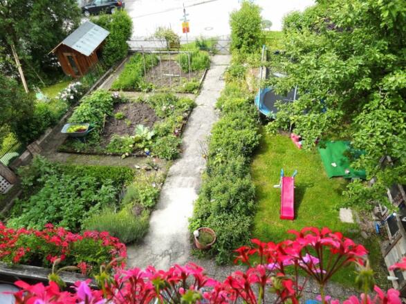Unser Bauerngarten im Sommer