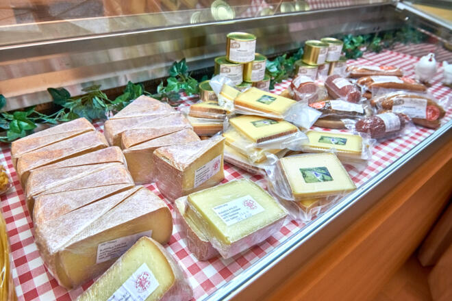 Bauernladen in Felixe Minas Haus