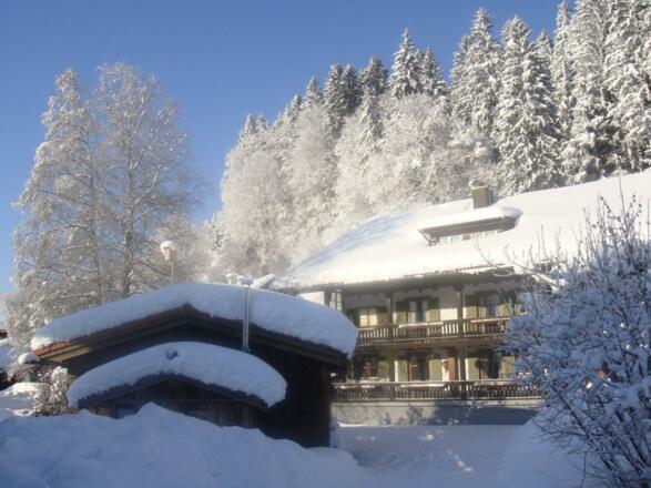 Haupthaus im Winter