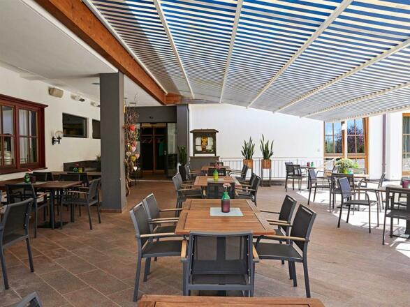 hotel_krone_stein_aussen_terrasse-2